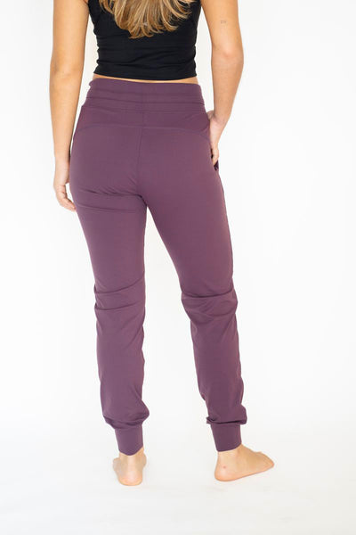 Chillax High Rise Jogger Eggplant